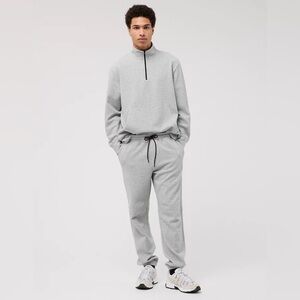 AMERICAN EAGLE 24/7 TEXTURED FLEECE JOGGER - GRAY SIZE MEDIUM (PREOWNED)